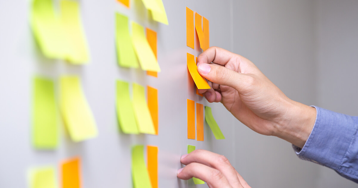 Why It’s Time to Forget The Sticky Notes & Maximize Wall Space